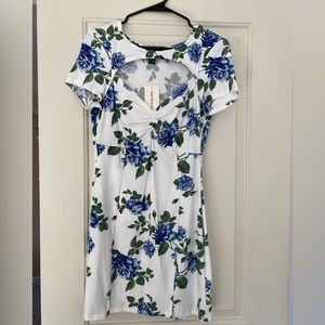 Floral white fitted dress